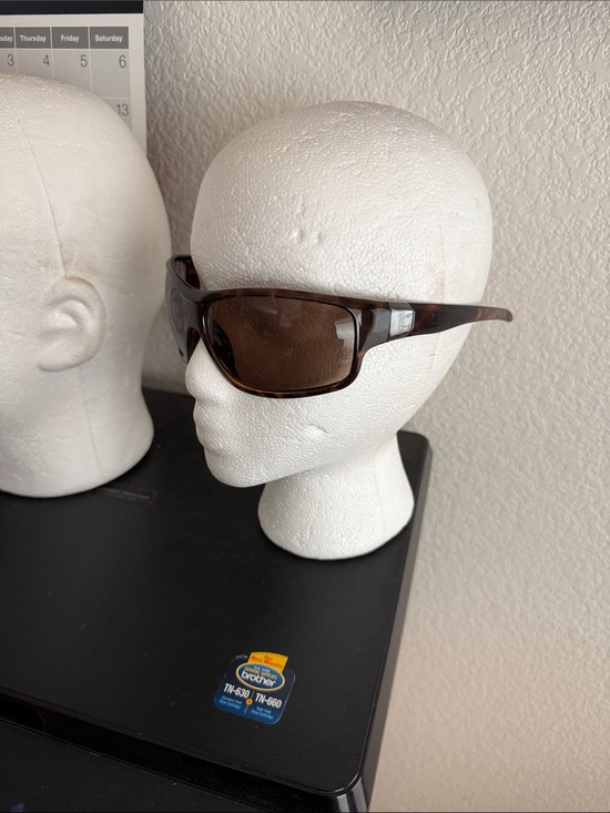 Kenneth Cole reaction Brown Wraparound Sunglasses kc1141 main image 9